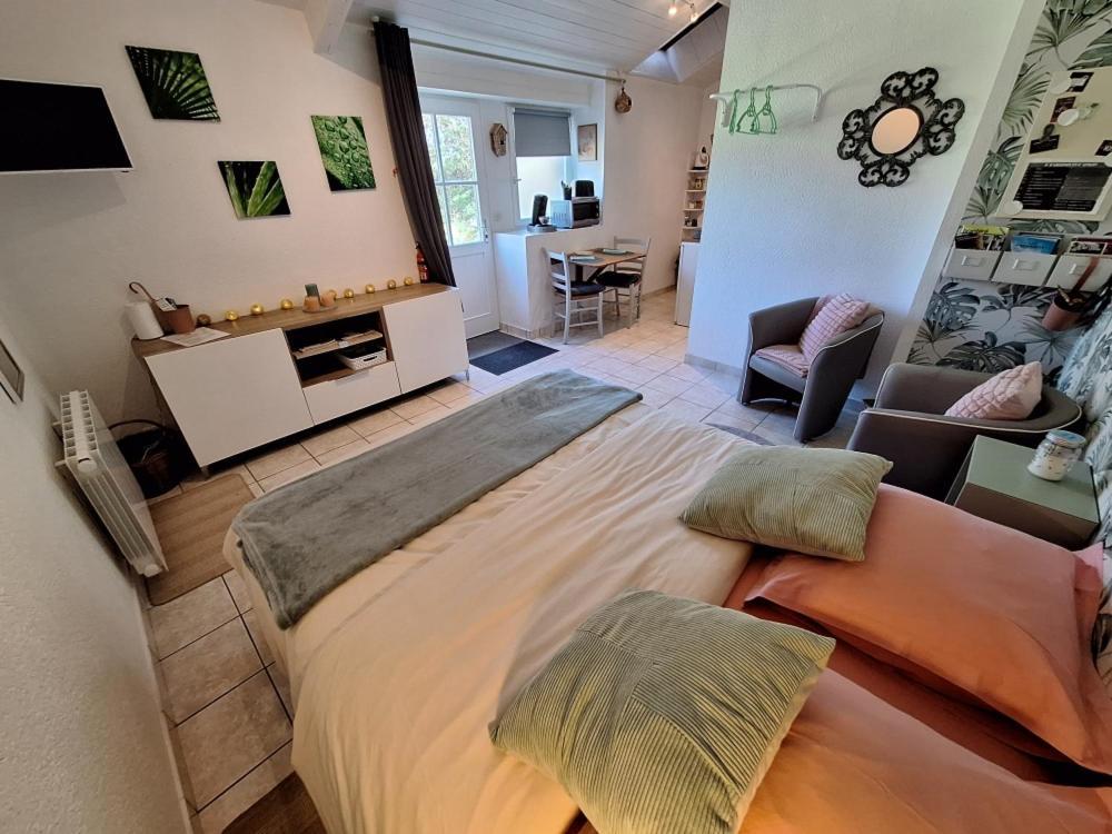 Studio 11, Draps, Linge, Wifi # Longere Bretonne#Morbihan Sulniac Dış mekan fotoğraf